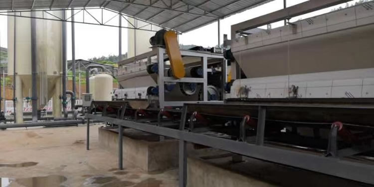 江西卓冶環(huán)?？萍加邢薰? title=