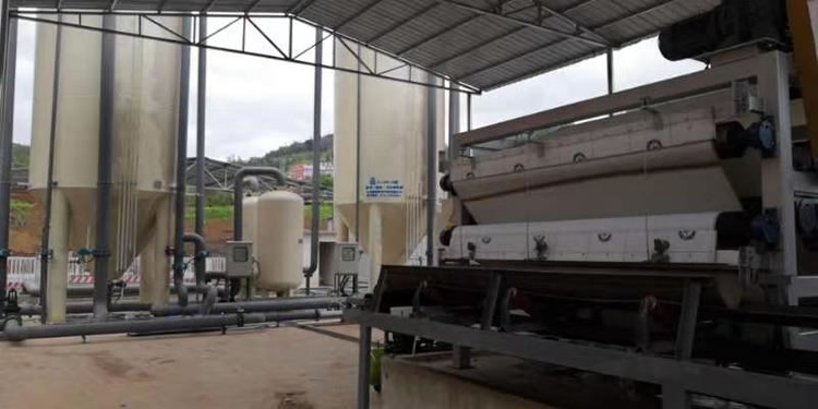 江西卓冶環(huán)?？萍加邢薰? title=